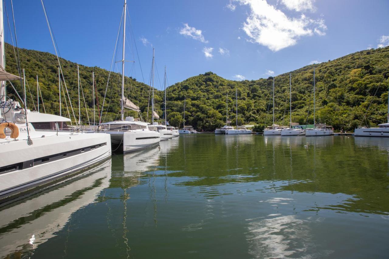 Blue Sail Hotel Anse Marcel エクステリア 写真